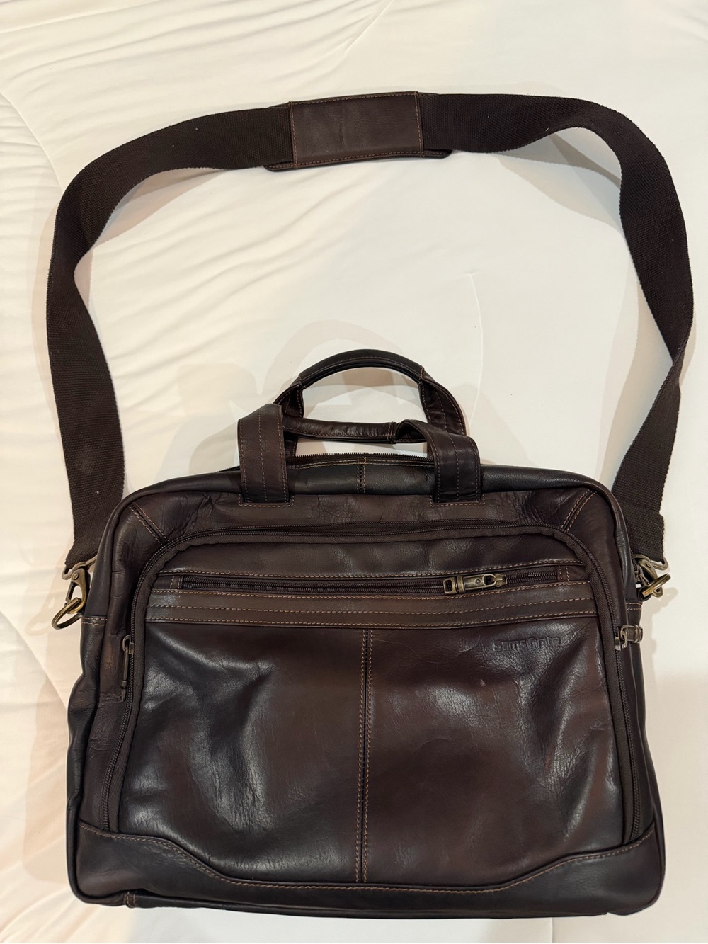 Samsonite Dark Brown Leather Briefcase with Detachable Shoulder Strap